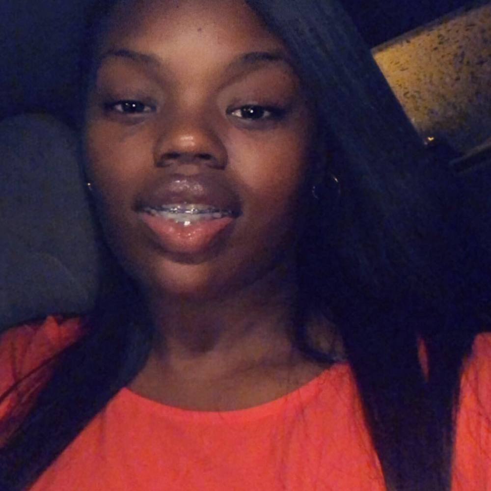 Meet your Posher, Christine